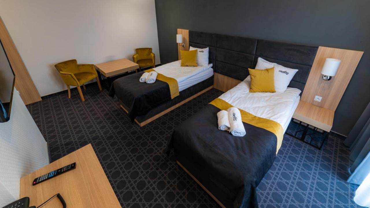 Hotel Nad Czernica Czarne  外观 照片