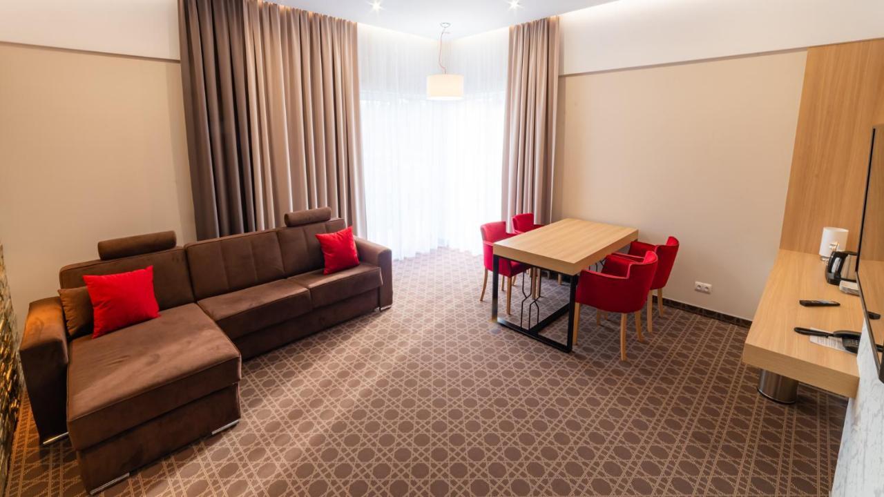 Hotel Nad Czernica Czarne  外观 照片