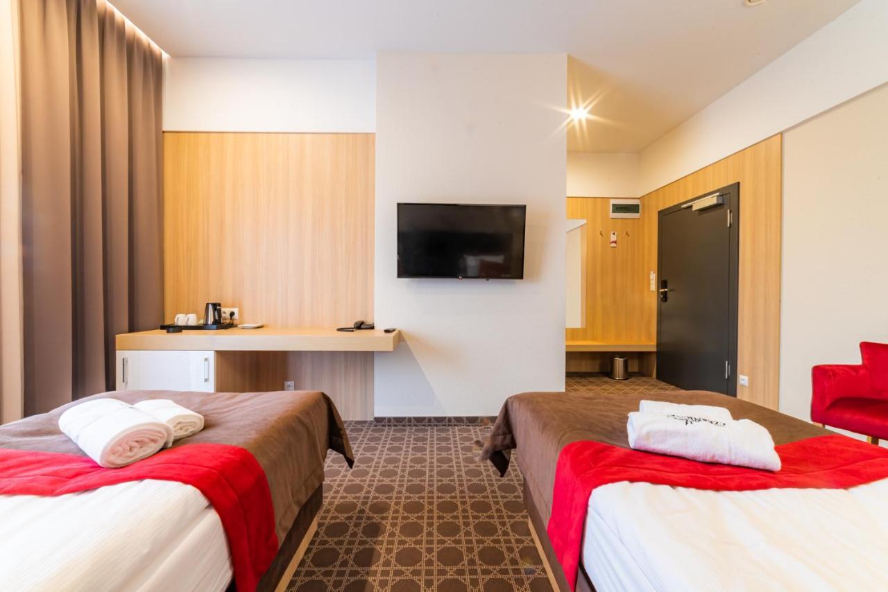 Hotel Nad Czernica Czarne  外观 照片